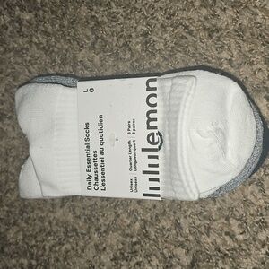Lululemon Nwts Daily Essential Socks. Sz LARGE! QUARTER LENGTH! UNISEX 3 Pack!